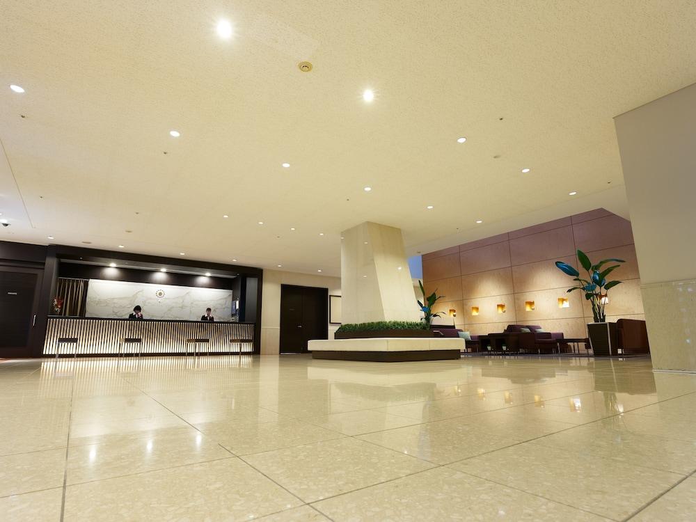 Mitsui Garden Hotel Okayama Bagian luar foto